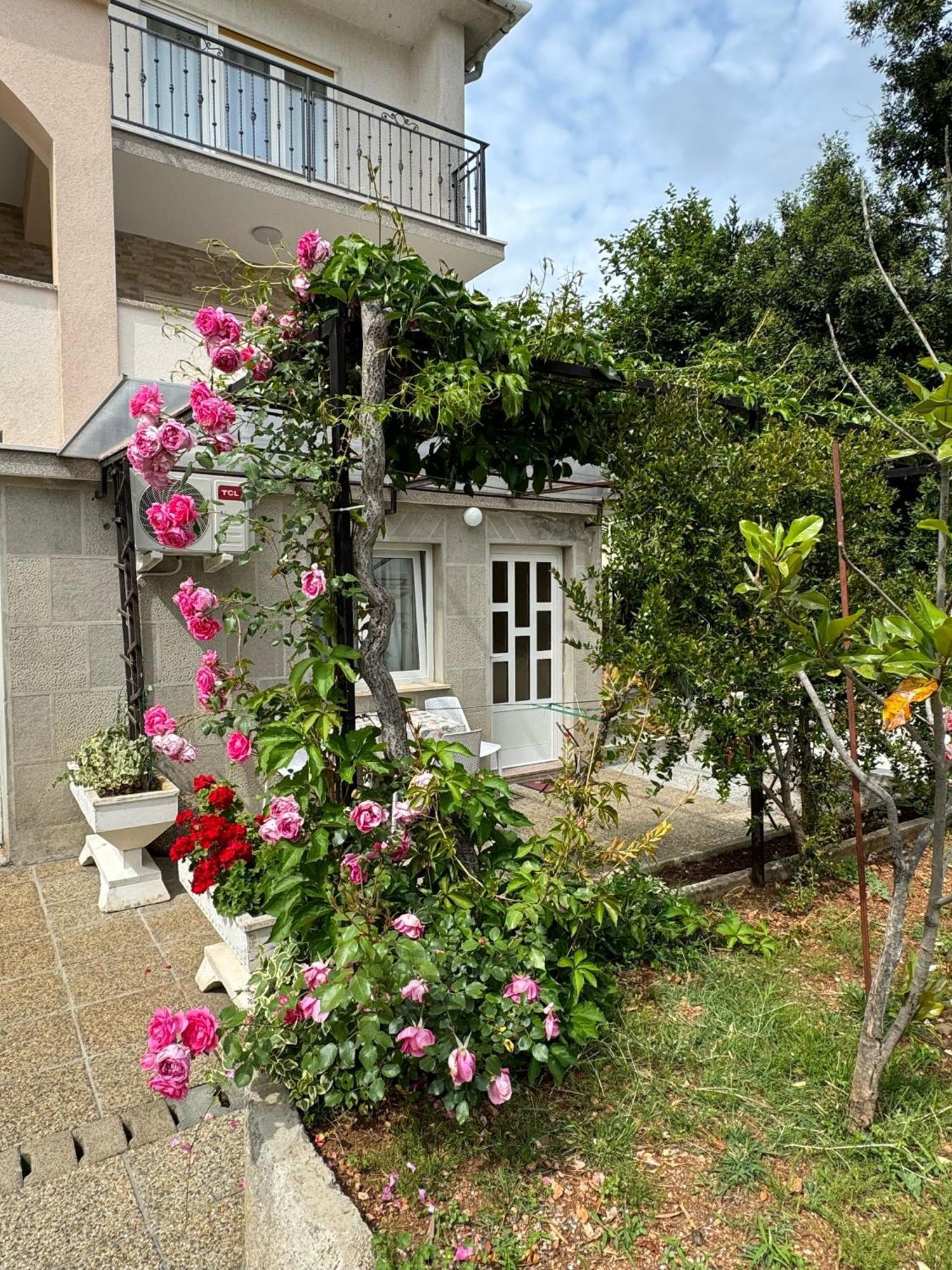 Apartment Dida Krk Town Exterior photo